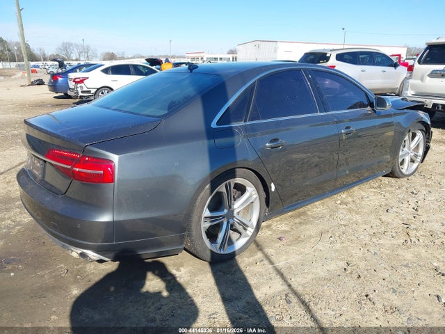 Продажа на аукционе авто 2015 Audi S8 4.0t, vin: WAUK2AFD1FN019295, номер лота: 44145336