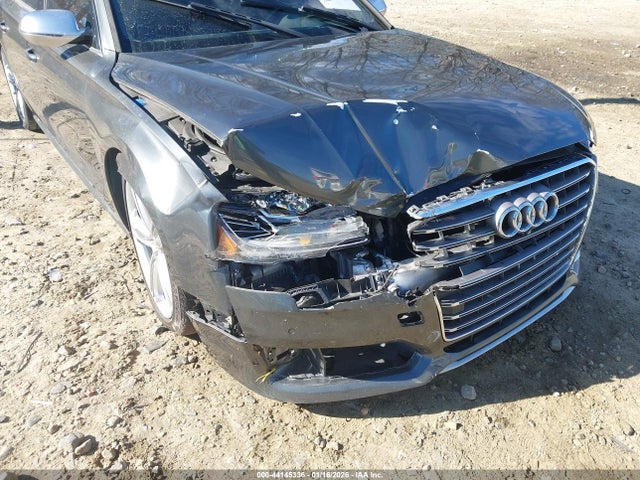 Продажа на аукционе авто 2015 Audi S8 4.0t, vin: WAUK2AFD1FN019295, номер лота: 44145336