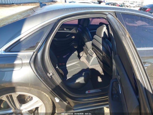 Продажа на аукционе авто 2015 Audi S8 4.0t, vin: WAUK2AFD1FN019295, номер лота: 44145336