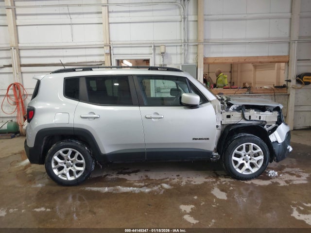 Продаж на аукціоні авто 2015 Jeep Renegade Latitude, vin: ZACCJBBT0FPB65684, номер лоту: 44145347