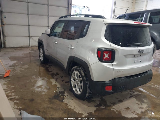 Продаж на аукціоні авто 2015 Jeep Renegade Latitude, vin: ZACCJBBT0FPB65684, номер лоту: 44145347