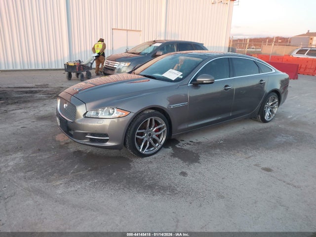 2011 JAGUAR XJ SAJWA2GB8BLV06513 Photo 1