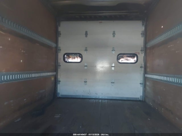 1GB0G2CAXE1140137 Chevrolet Express Cutaway 3500