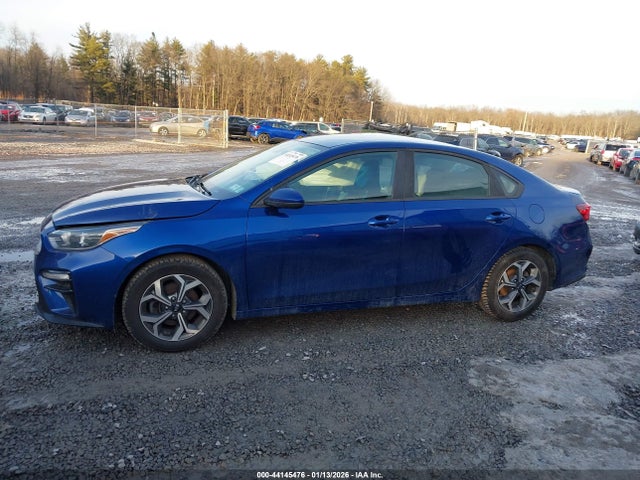 44145476 :رقم المزاد ، 3KPF24AD0LE179200 vin ، 2020 Kia Forte Lxs مزاد بيع