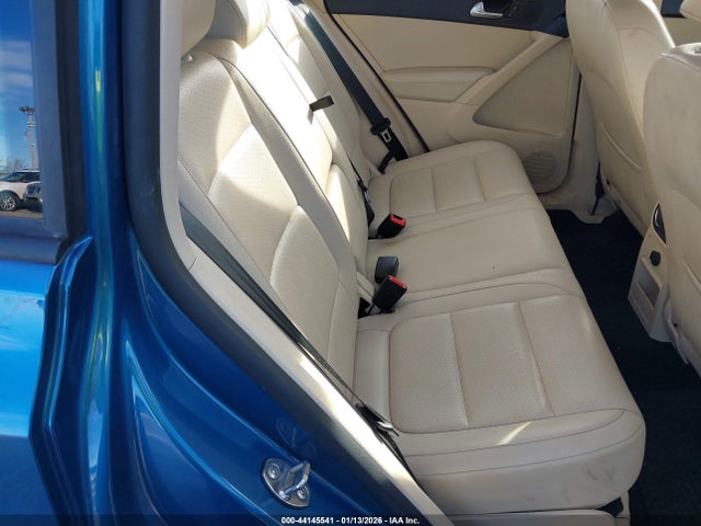 WVGBV7AXXHW508222 Volkswagen Tiguan 2.0t S