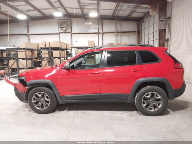 44145570 :رقم المزاد ، 1C4PJMBX4KD484425 vin ، 2019 Jeep Cherokee Trailhawk 4x4 مزاد بيع