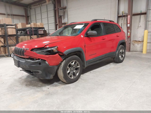 44145570 :رقم المزاد ، 1C4PJMBX4KD484425 vin ، 2019 Jeep Cherokee Trailhawk 4x4 مزاد بيع