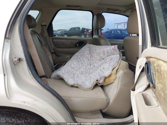 2003 FORD ESCAPE 1FMCU93183KE16909 Photo 7