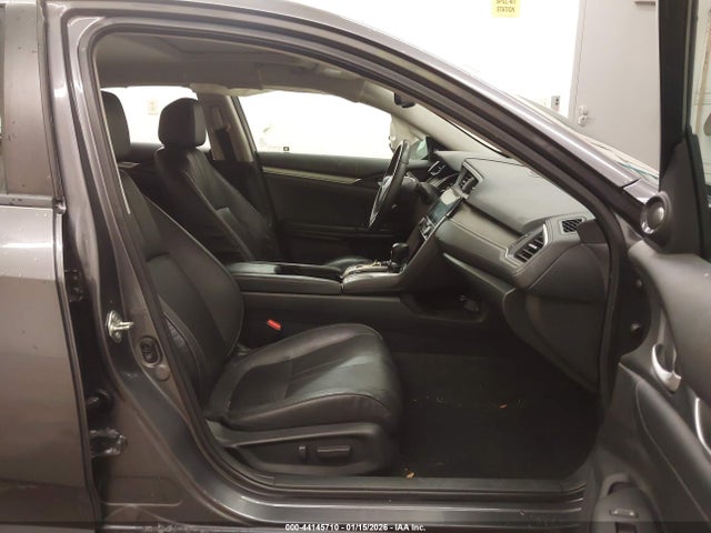 Продажа на аукционе авто 2016 Honda Civic Touring, vin: 19XFC1F92GE039798, номер лота: 44145710