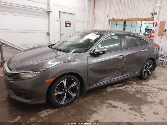 Продажа на аукционе авто 2016 Honda Civic Touring, vin: 19XFC1F92GE039798, номер лота: 44145710