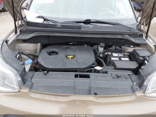 KIA SOUL + 2014 KNDJP3A58E7029949 Image 10