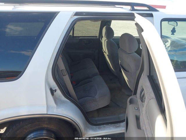 2000 CHEVROLET BLAZER 1GNCS13W3Y2333183 Photo 7