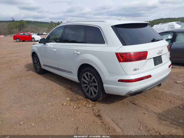 Продаж на аукціоні авто 2017 Audi Q7 3.0t Premium, vin: WA1VAAF73HD040472, номер лоту: 44145747