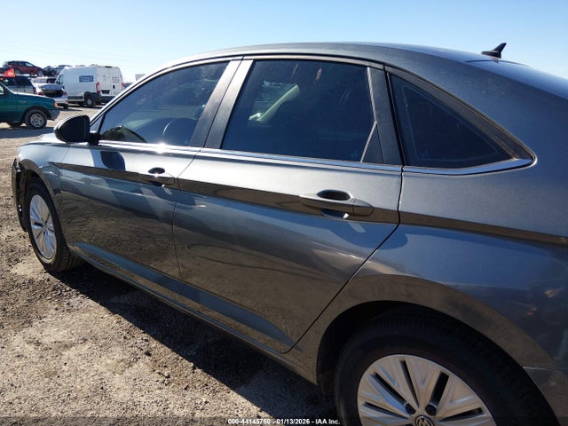 2019 Volkswagen Jetta 1.4t R-line/1.4t S/1.4t Se მანქანა იყიდება აუქციონზე, vin: 3VWC57BUXKM082601, აუქციონის ნომერი: 44145750