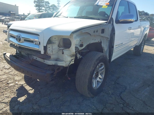 44145760 :رقم المزاد ، 5TBET34145S485631 vin ، 2005 Toyota Tundra Sr5 V8 مزاد بيع