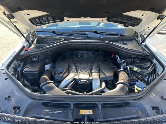 2014 MERCEDES-BENZ GL 550 4JGDF7DE1EA335599 Photo 9