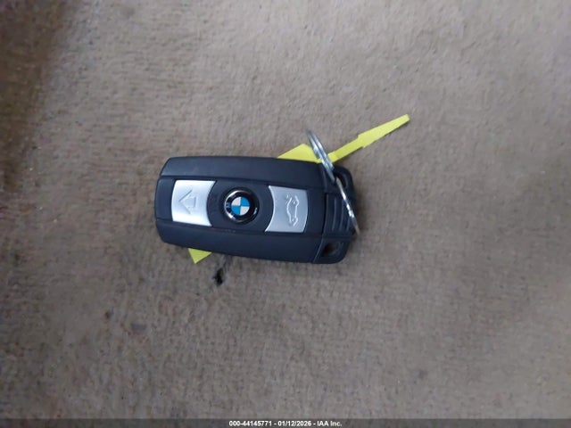 2015 Bmw X1 Xdrive28i მანქანა იყიდება აუქციონზე, vin: WBAVL1C50FVY38208, აუქციონის ნომერი: 44145771