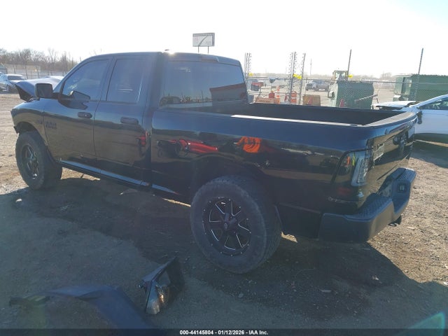 2013 RAM 1500 1C6RR7FT9DS673135 Photo 2