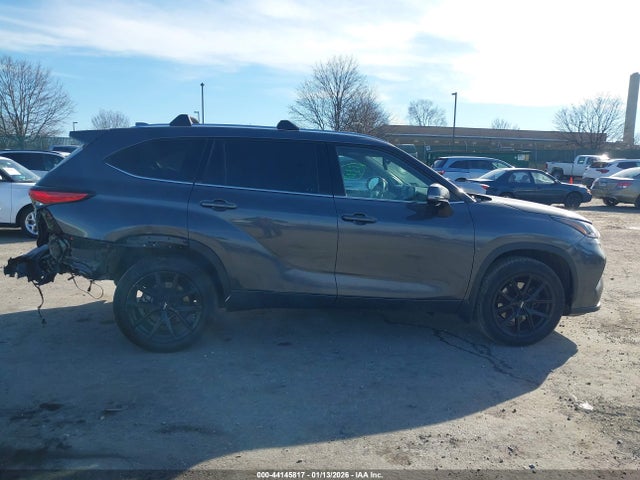 5TDKDRBHXPS020381 Toyota Highlander Limited