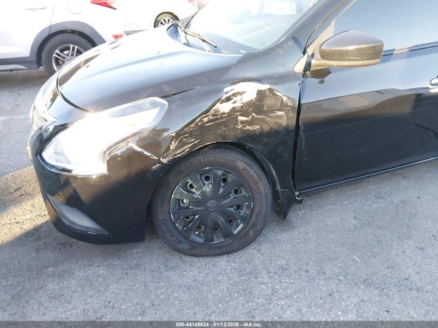 3N1CN7APXFL917500 Nissan Versa
