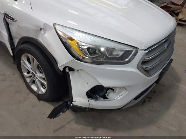 2017 FORD ESCAPE 1FMCU9GD0HUA43039 Photo 5