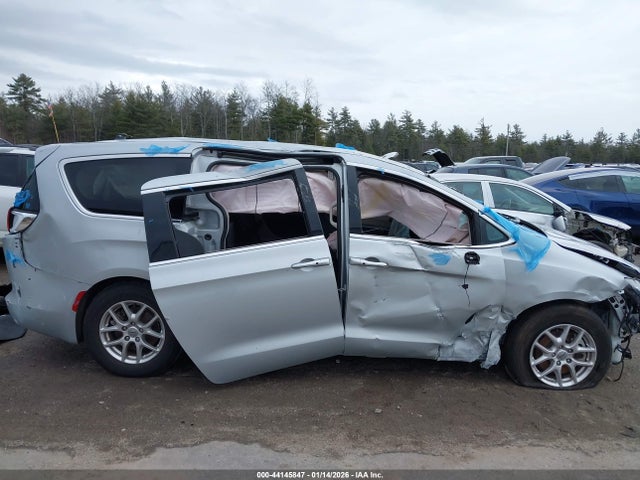 2024 Chrysler Voyager Lx მანქანა იყიდება აუქციონზე, vin: 2C4RC1CG6RR160268, აუქციონის ნომერი: 44145847