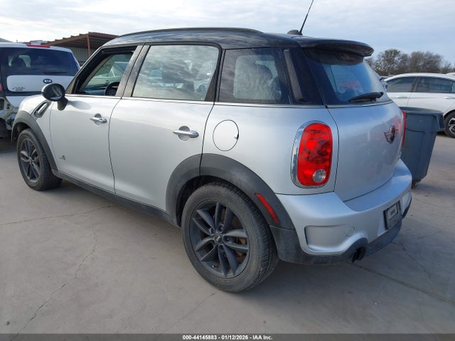 2012 MINI COOPER S COUNTRYMAN WMWZC5C56CWL60603 Photo 2