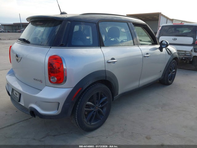 2012 MINI COOPER S COUNTRYMAN WMWZC5C56CWL60603 Photo 3