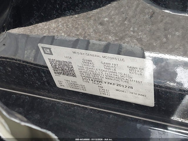 44145888 :رقم المزاد ، 1GT42WEY7KF201228 vin ، 2019 Gmc Sierra 3500hd Denali مزاد بيع