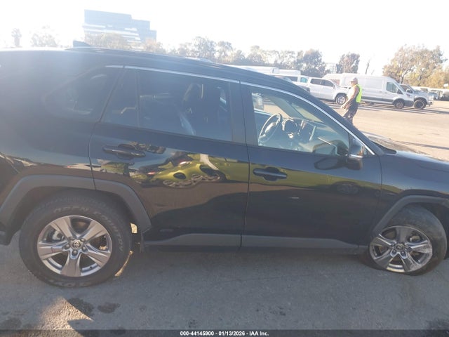 JTMMWRFV7PD205616 Toyota Rav4 Hybrid Le