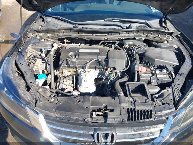Продаж на аукціоні авто 2015 Honda Accord Sport, vin: 1HGCR2F55FA134122, номер лоту: 44145929