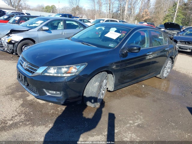 Продаж на аукціоні авто 2015 Honda Accord Sport, vin: 1HGCR2F55FA134122, номер лоту: 44145929
