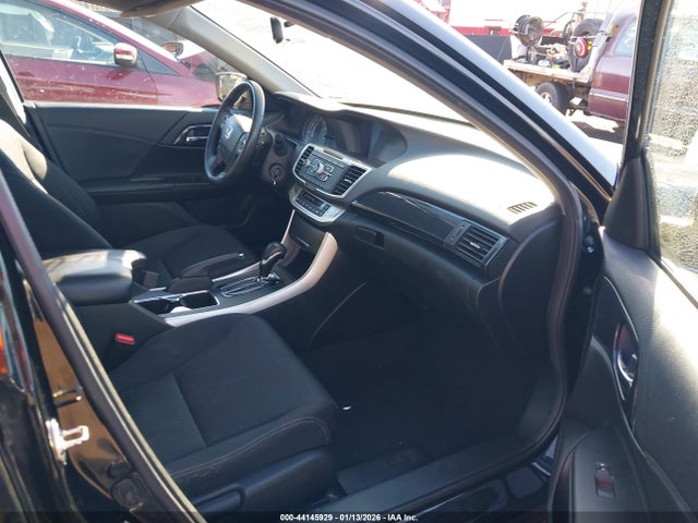 Продаж на аукціоні авто 2015 Honda Accord Sport, vin: 1HGCR2F55FA134122, номер лоту: 44145929