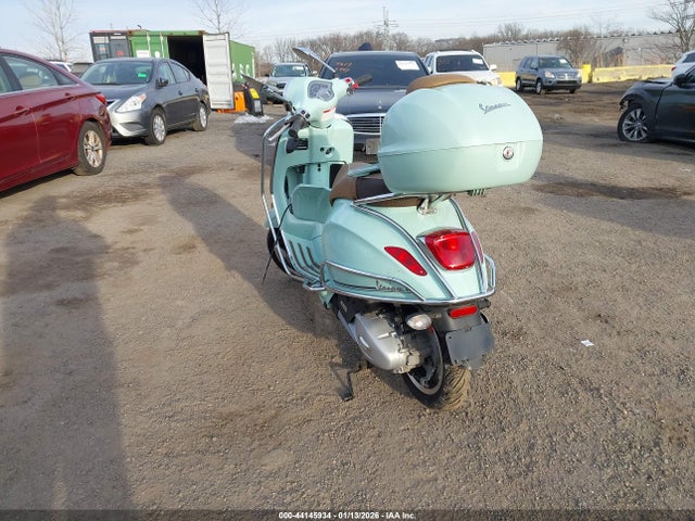 ZAPM818G7P5910824 Vespa Primavera/sprint 150