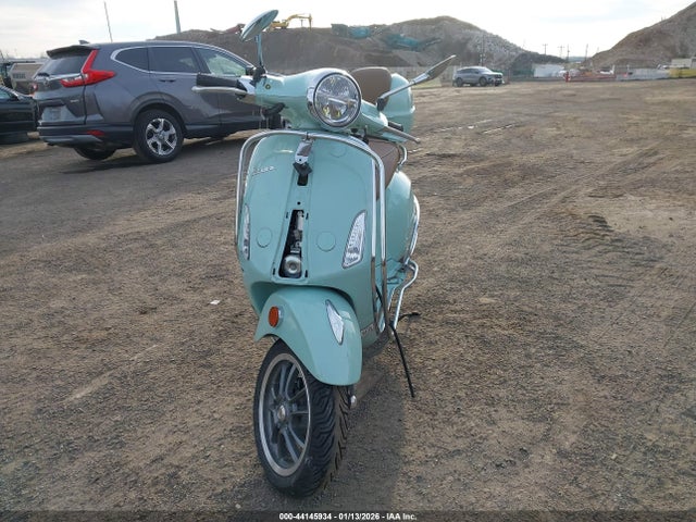 ZAPM818G7P5910824 Vespa Primavera/sprint 150