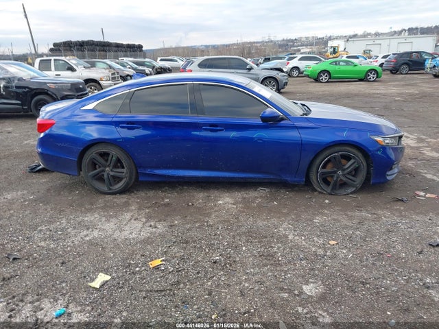 1HGCV1F33KA043915 Honda Accord Sport