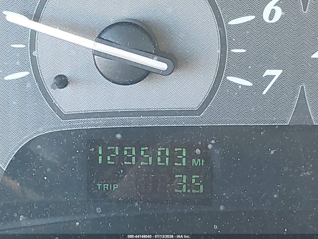 44146040 :رقم المزاد ، 1G4CW54KX54106844 vin ، 2005 Buick Park Avenue مزاد بيع