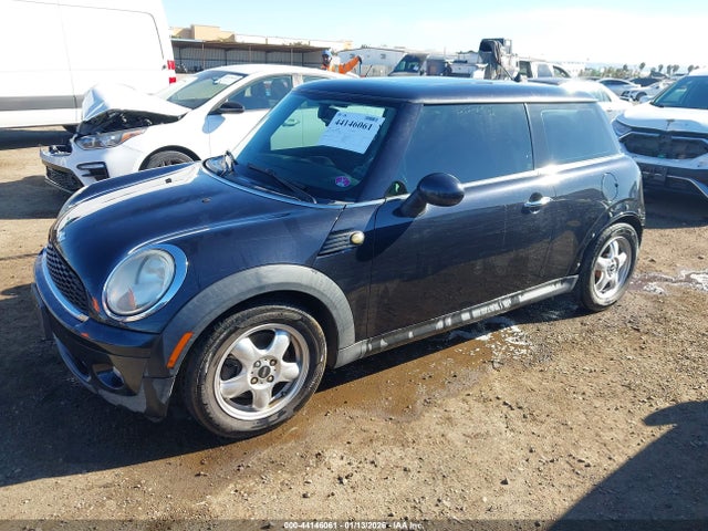 2007 MINI COOPER WMWMF33507TT54809 Photo 1