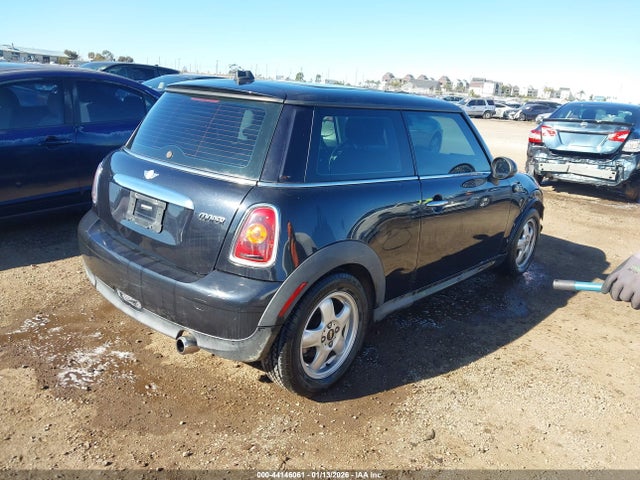 2007 MINI COOPER WMWMF33507TT54809 Photo 3