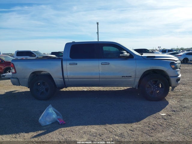 44146066 :رقم المزاد ، 1C6RREFT8NN415564 vin ، 2022 Ram 1500 Lone Star  4x2 5'7 Box مزاد بيع