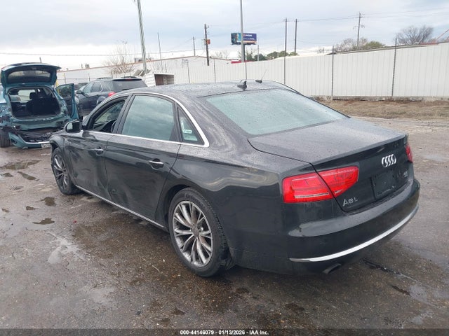2011 AUDI A8 L WAURVAFD7BN009032 Photo 2