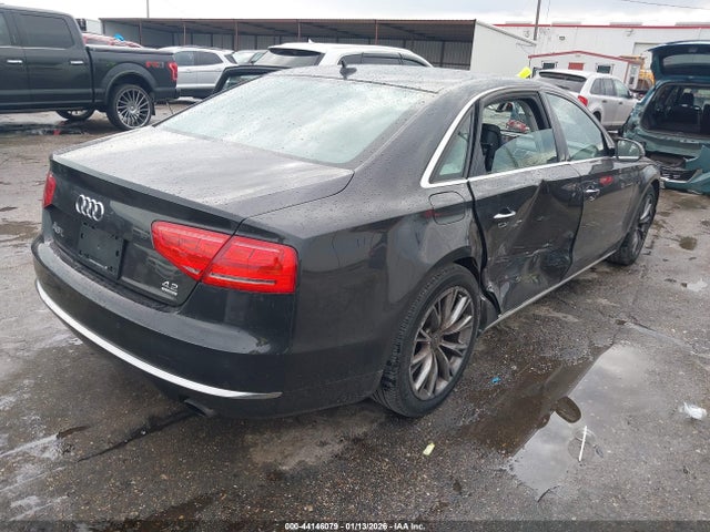 2011 AUDI A8 L WAURVAFD7BN009032 Photo 3
