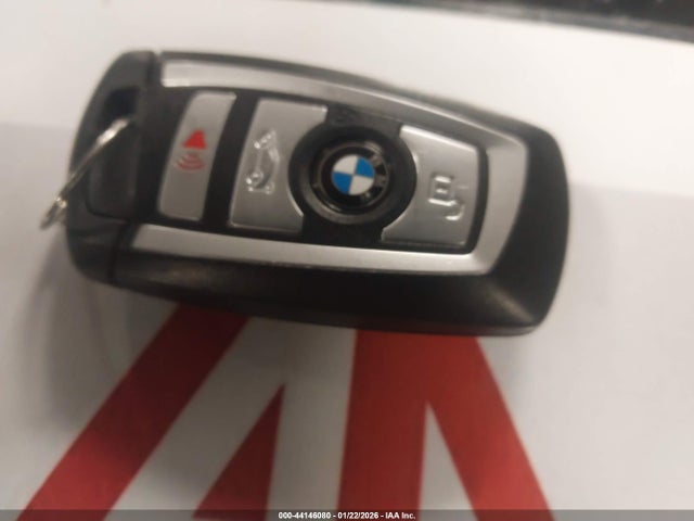 44146080 :رقم المزاد ، 5UXWX9C32H0T24691 vin ، 2017 Bmw X3 Xdrive28i مزاد بيع