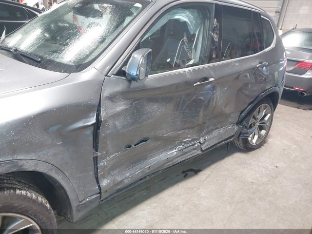 44146080 :رقم المزاد ، 5UXWX9C32H0T24691 vin ، 2017 Bmw X3 Xdrive28i مزاد بيع