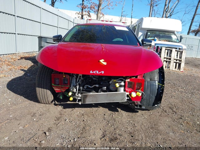 KNDC3DLC7R5621253 KIA Ev6 Wind
