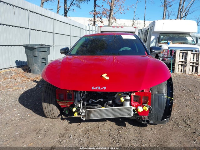 KNDC3DLC7R5621253 KIA Ev6 Wind