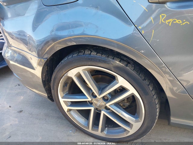 WAUAUGFF2KA097628 Audi A3 40 Titanium Premium