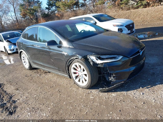 2016 TESLA MODEL X 5YJXCAE46GF000717