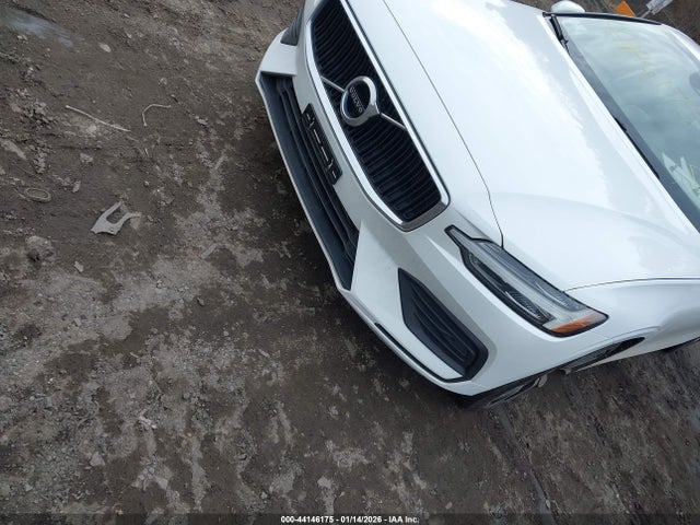 2019 VOLVO S60 7JRA22TK5KG017976 Photo 5
