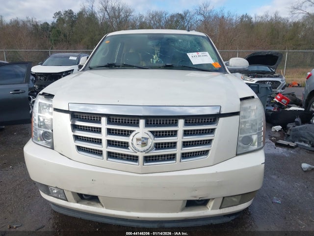 2008 Cadillac Escalade Standard მანქანა იყიდება აუქციონზე, vin: 1GYFK63808R175519, აუქციონის ნომერი: 44146206